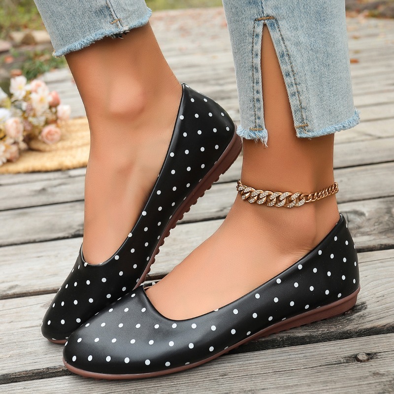 レディース ホワイト ポルカドット フラットシューズ ラウン - Women Shoes For Walking のレビューと価格