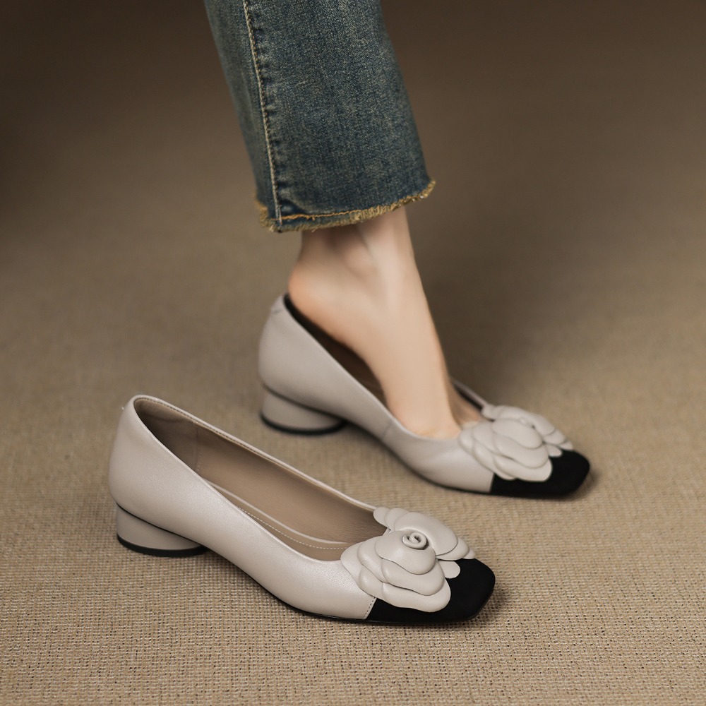 ファッションフラワーシングルシューズ秋の新作スクエアトゥ浅口 - Women'S Shoes Everyday のレビューと価格