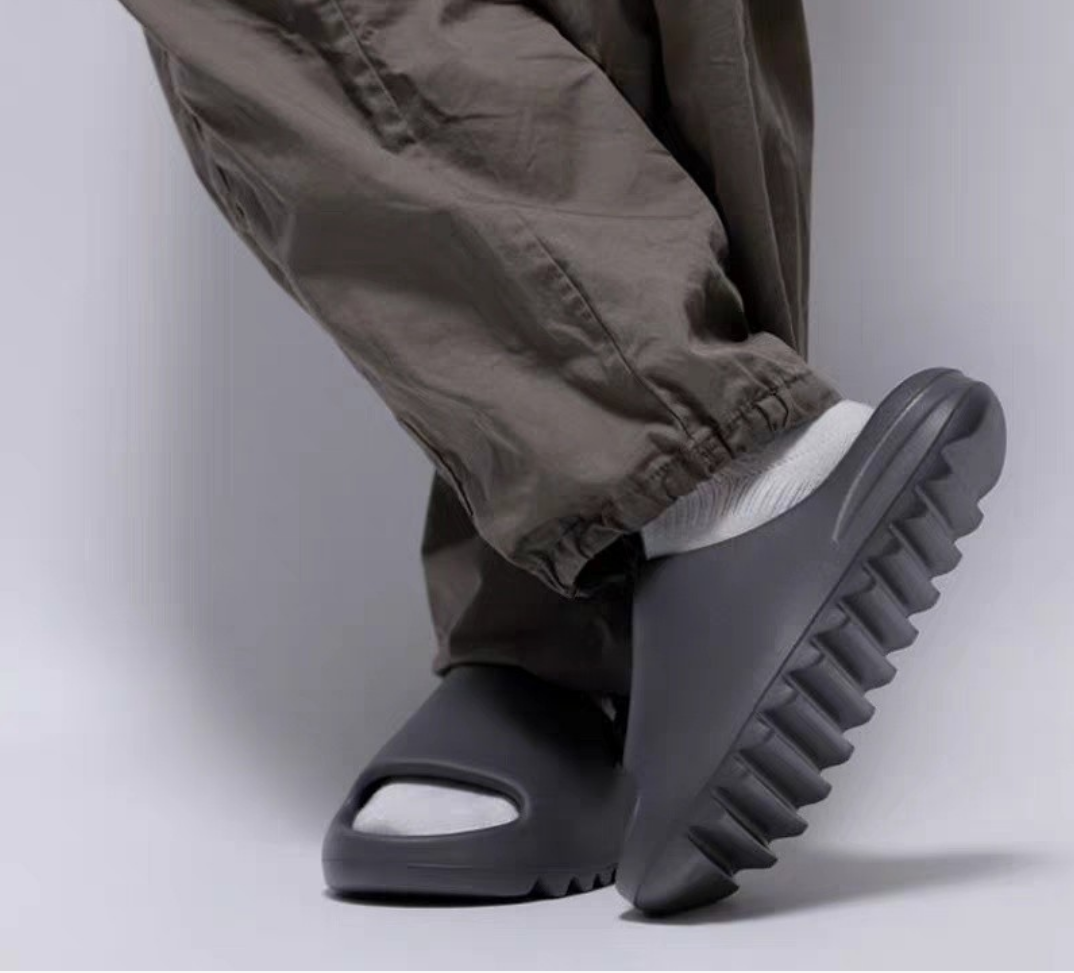 夏の女性用スリッパ、男性用サンダル、カジュアルビーチシューズ - Women'S Shoes Everyday のレビューと価格