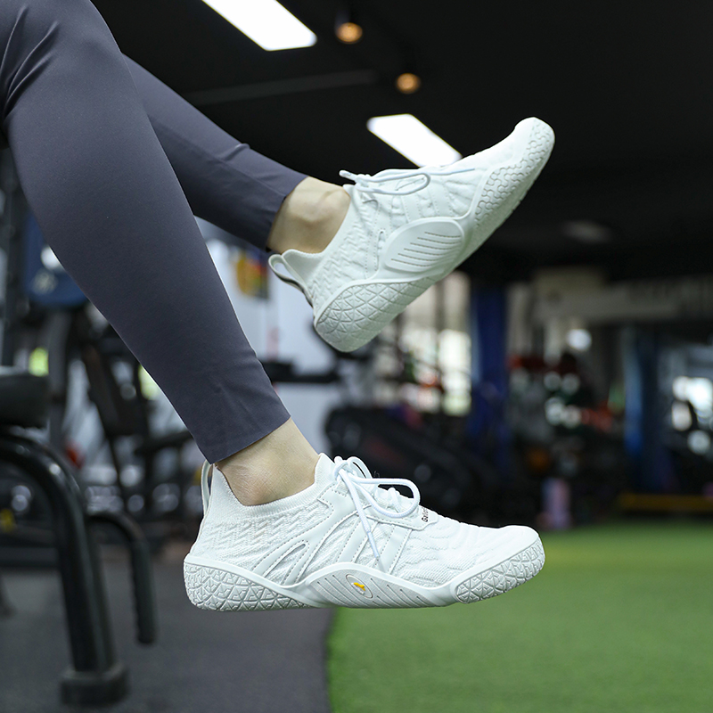 ガロンシャーク ワイドトゥボックス ベアフットシューズ、男女 - Women'S Shoes With Wide Toe Box のレビューと価格