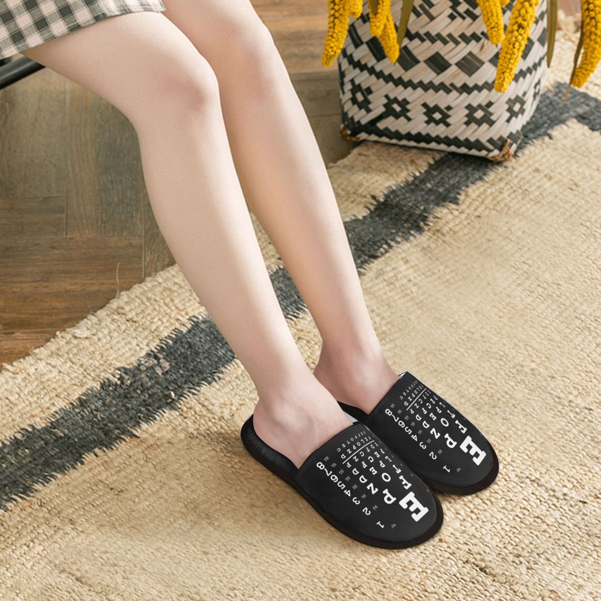 カスタムスネレン視力検査表ソフトメモリーフォームハウススリッ - Women Shoes Chart Size のレビューと価格