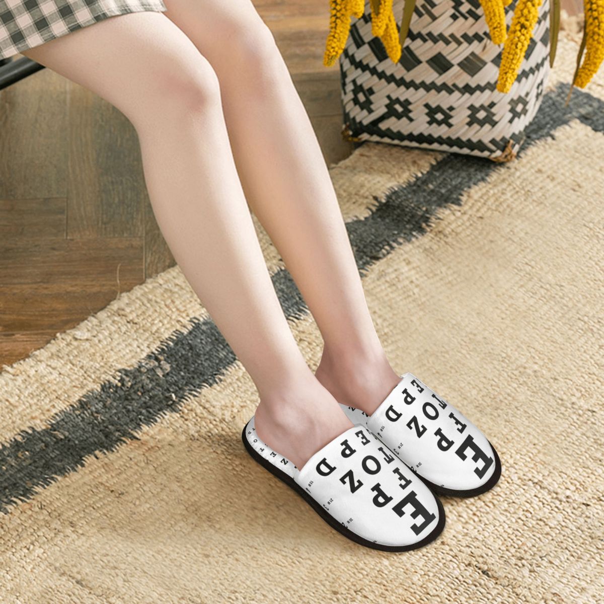 カスタムスネレン視力表メモリーフォームスリッパ女性用ソフト暖 - Women Shoes Chart Size のレビューと価格