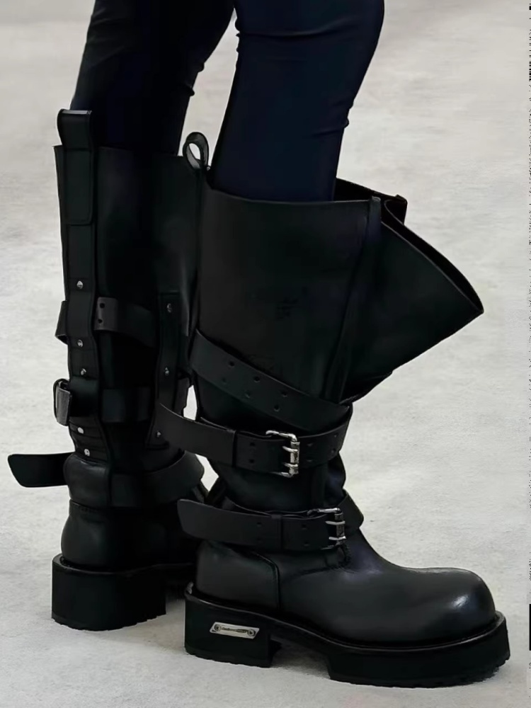 ベルトバックル付きブラックレザーバイクブーツ パリファッショ - Women'S Shoes Paris のレビューと価格