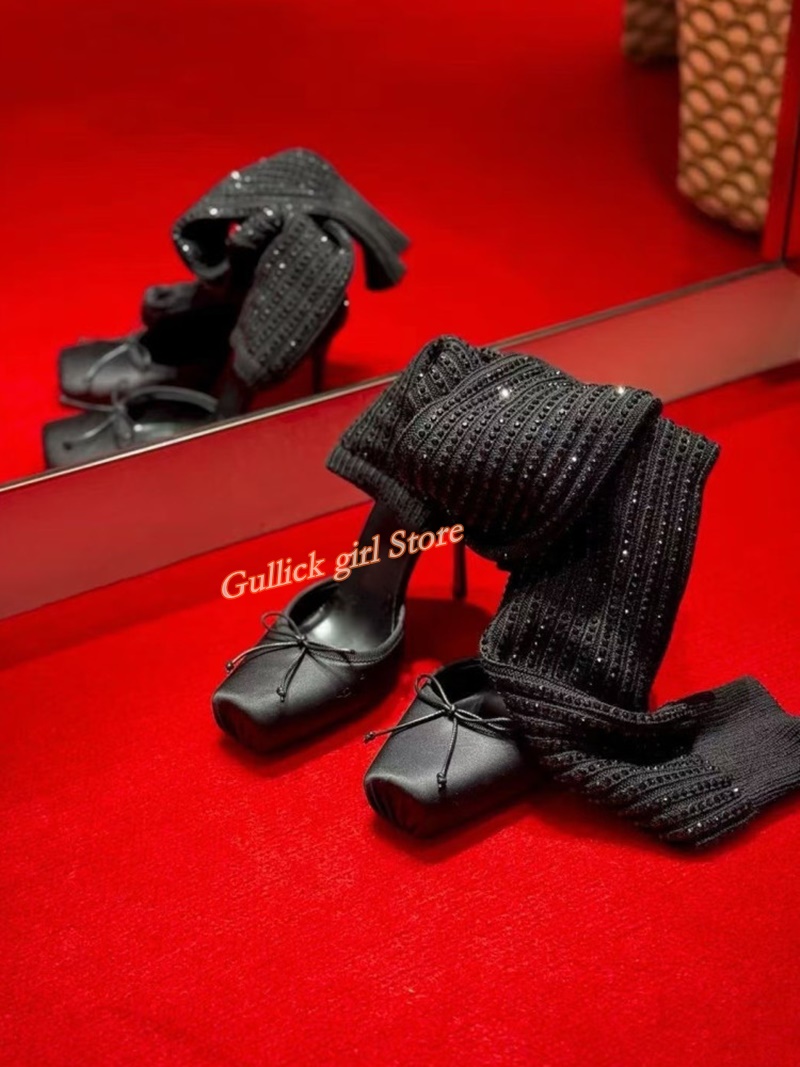赤いニット生地のスクエアトゥブーツ、カットアウトデザイン、ス - Women Shoes Sale のレビューと価格