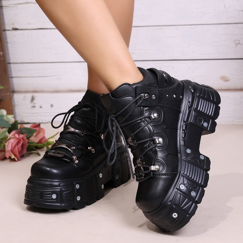 新しい女性の靴パンクスタイルレースアップヒール高さ 6 セン - Suede Ankle Boot のレビューと価格