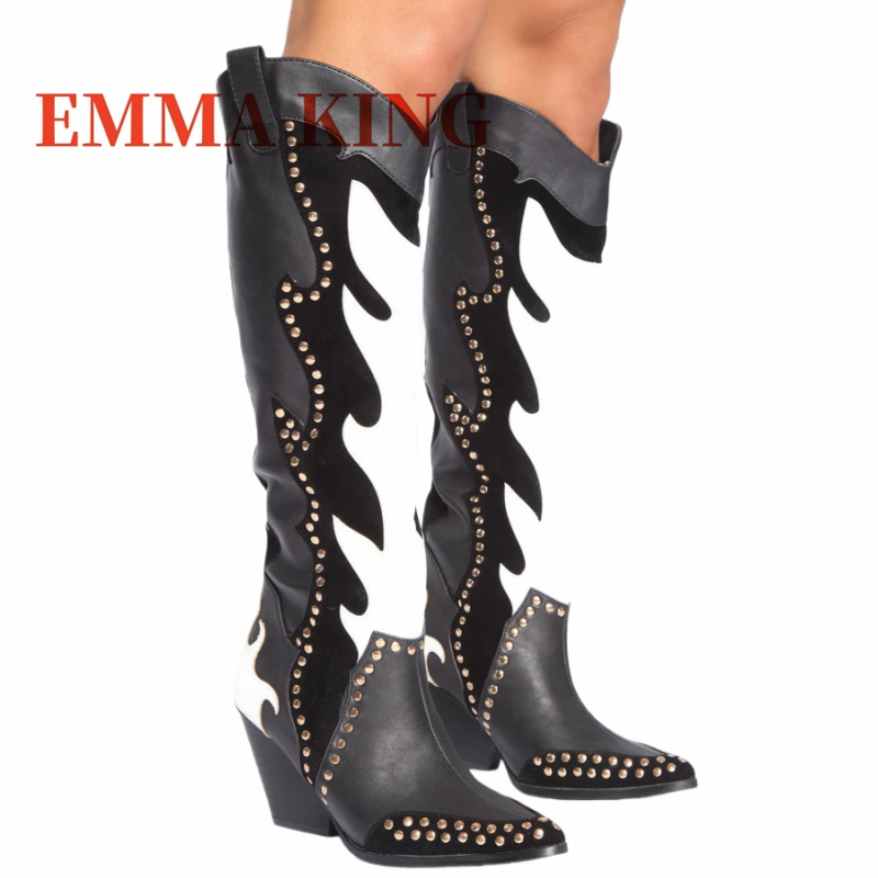 スタッズ付きウエスタンカウボーイブーツ ワイドカーフカウガー - Wide Fit Heels のレビューと価格